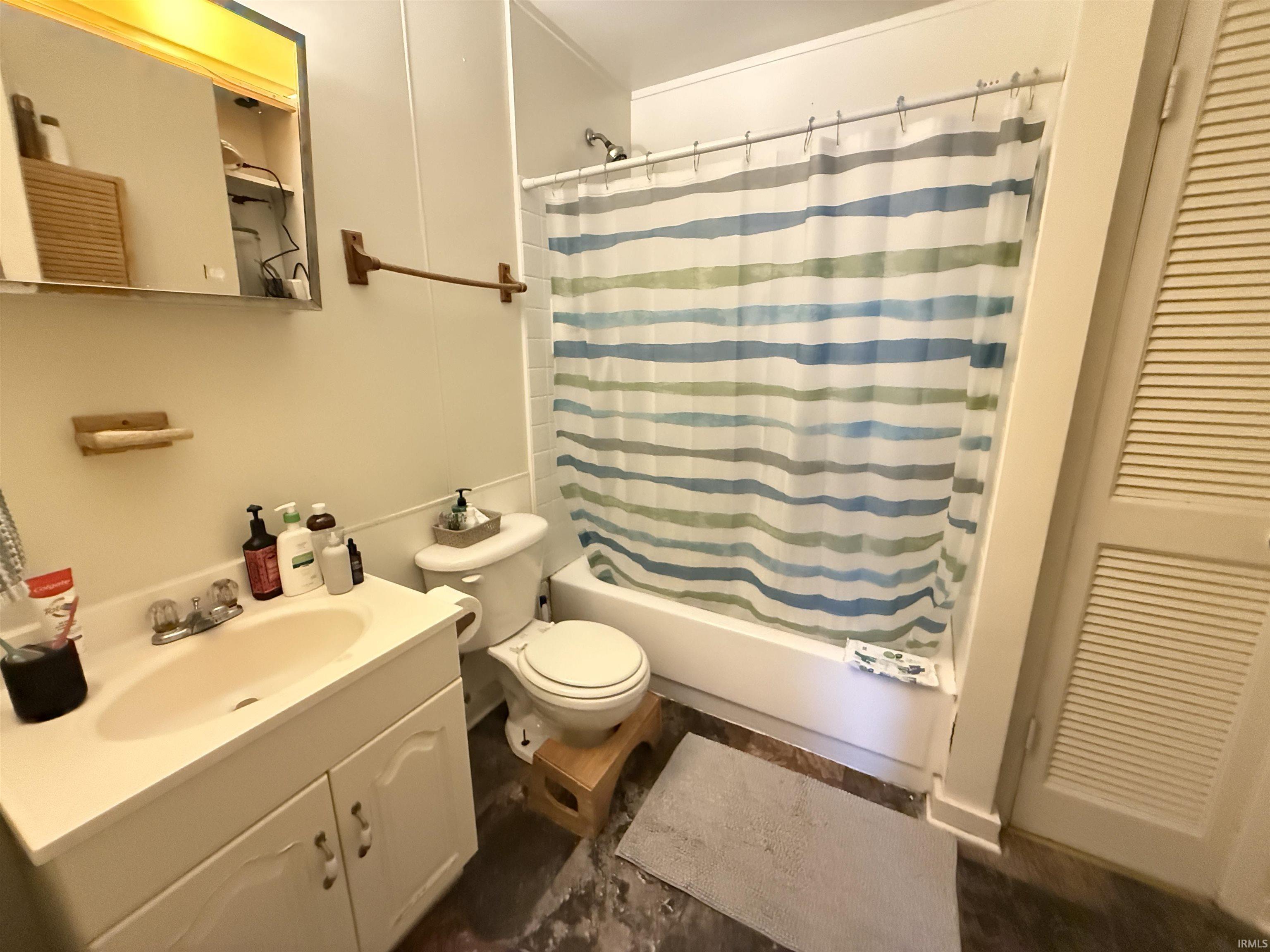 620 W 8th Street