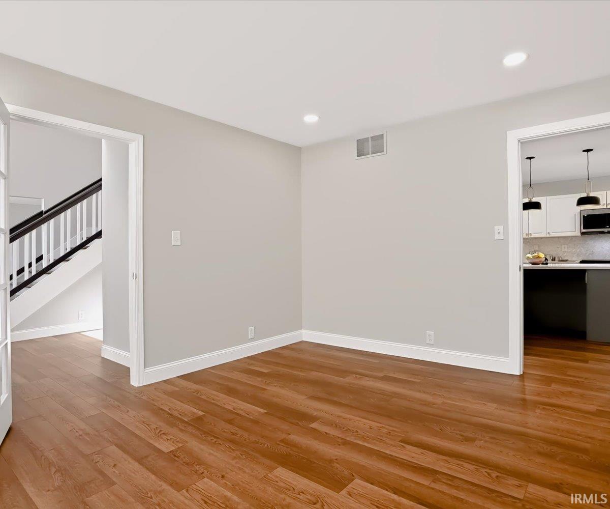 2601 S Trotters Run