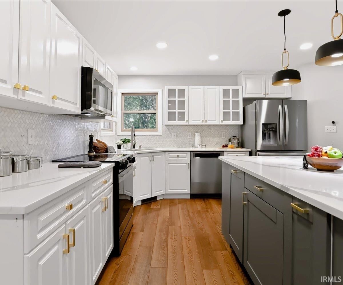 2601 S Trotters Run