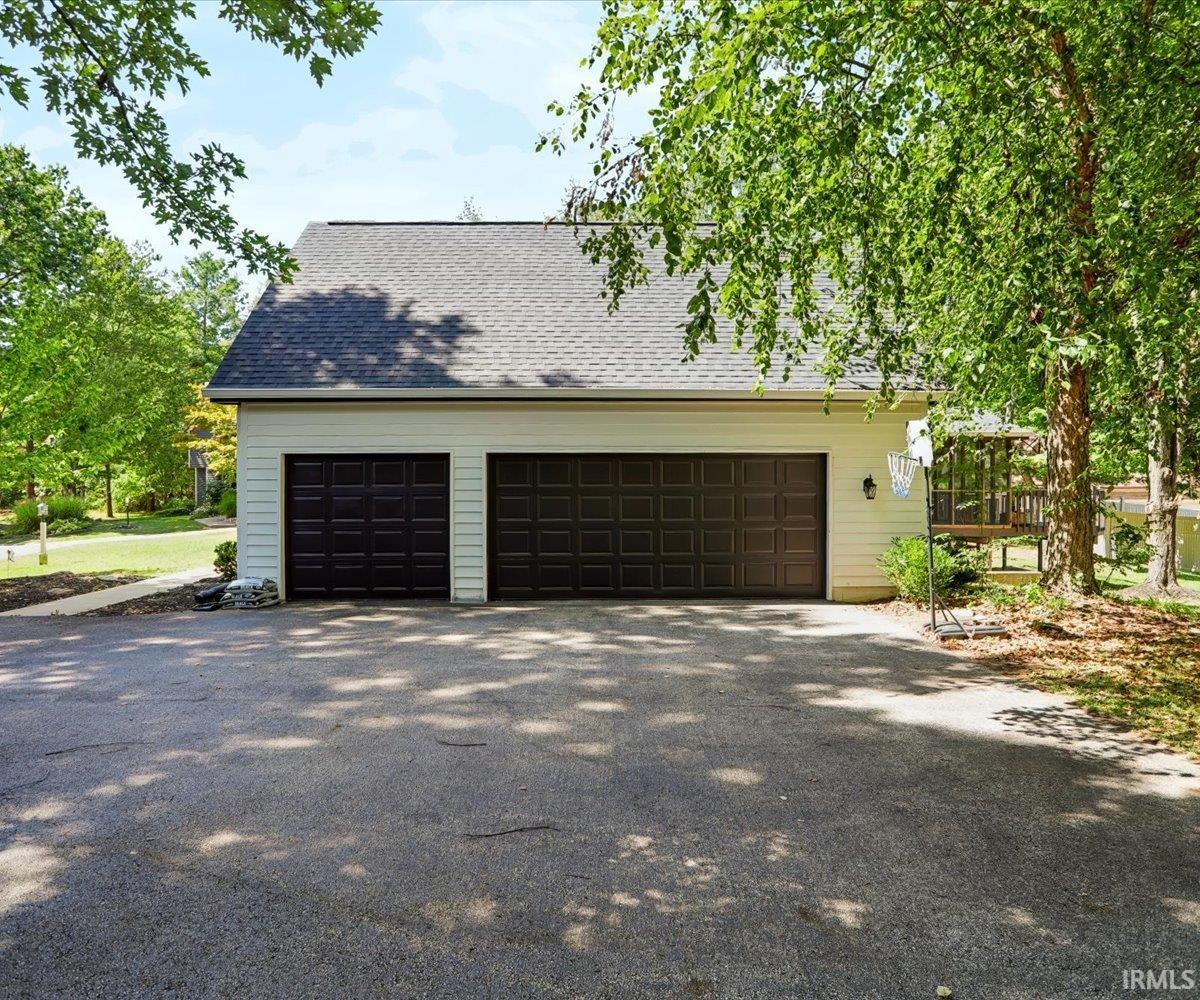 2601 S Trotters Run