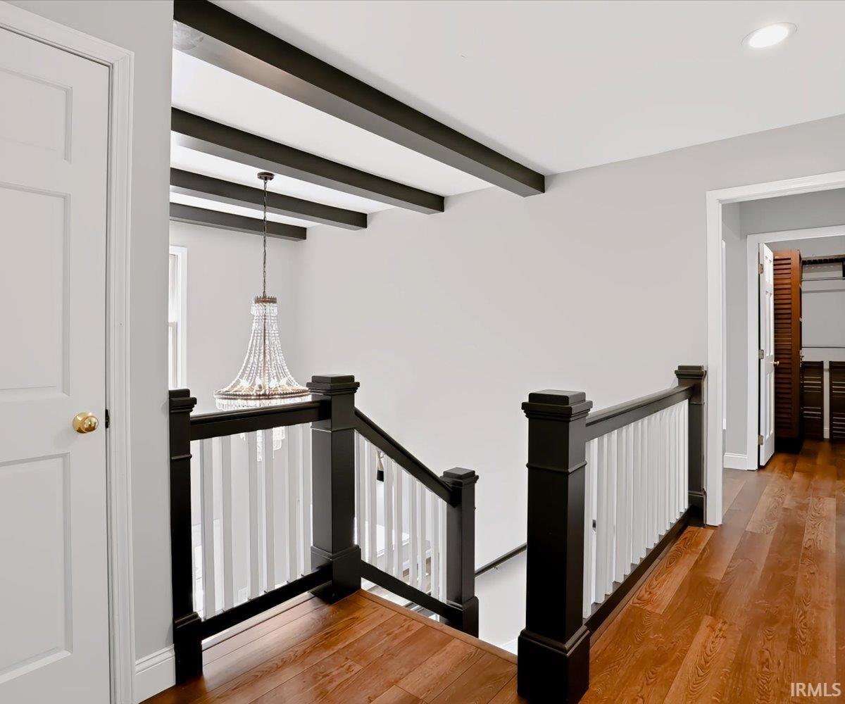 2601 S Trotters Run