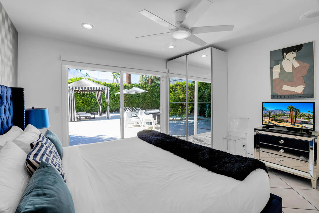 505 N Saturmino Drive