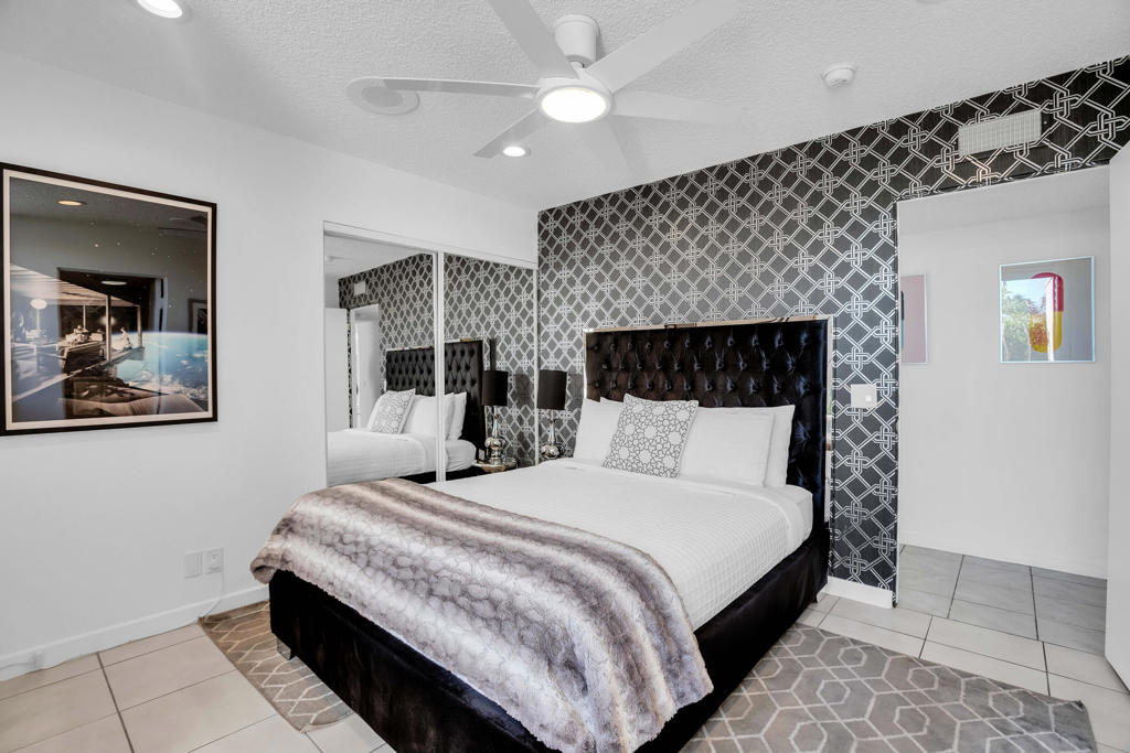 505 N Saturmino Drive