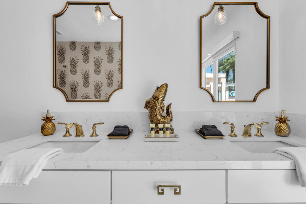 505 N Saturmino Drive