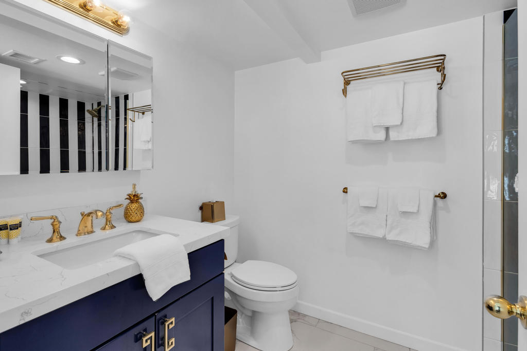 505 N Saturmino Drive