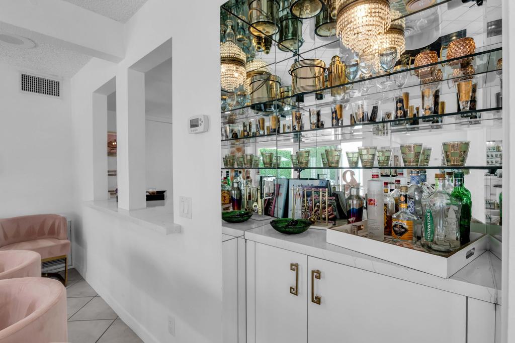 505 N Saturmino Drive