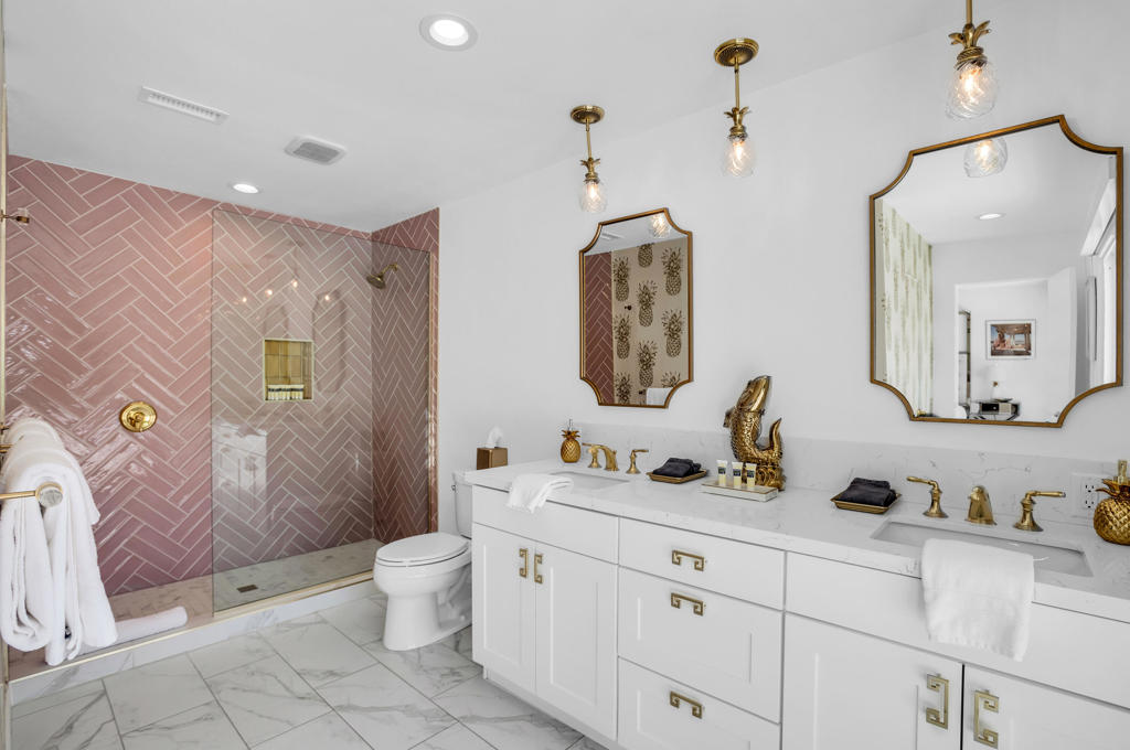 505 N Saturmino Drive