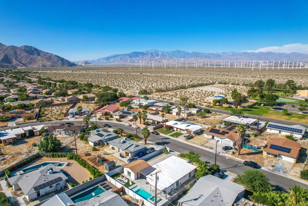 495 W Sunview Avenue