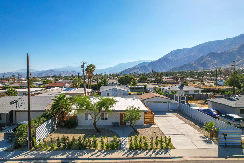 495 W Sunview Avenue