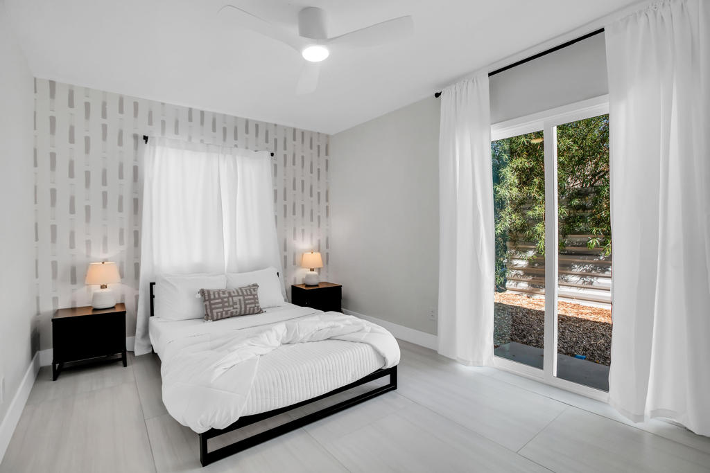 495 W Sunview Avenue