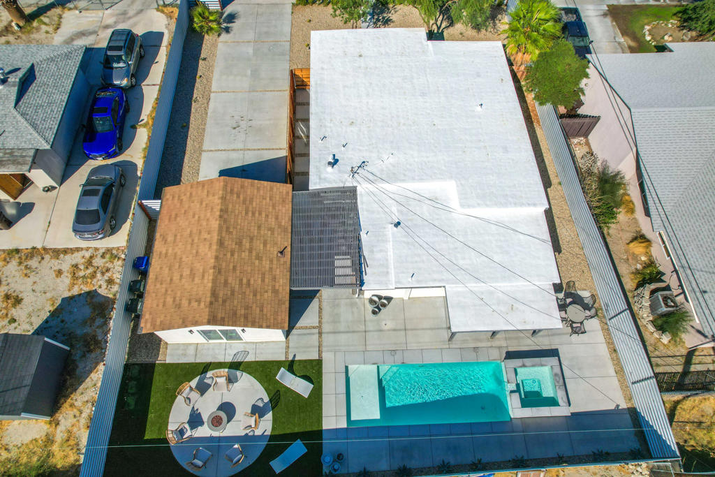 495 W Sunview Avenue