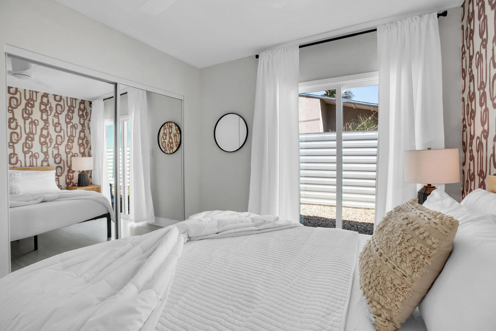 495 W Sunview Avenue