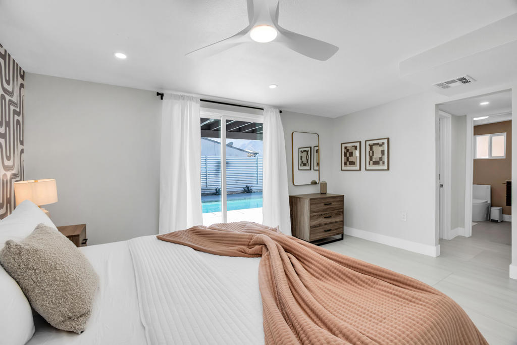 495 W Sunview Avenue