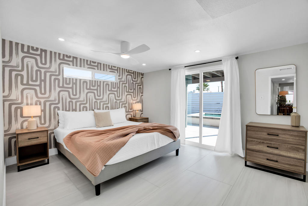 495 W Sunview Avenue