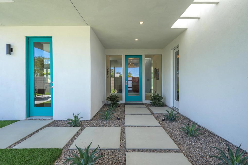 2705 N Biskra Road