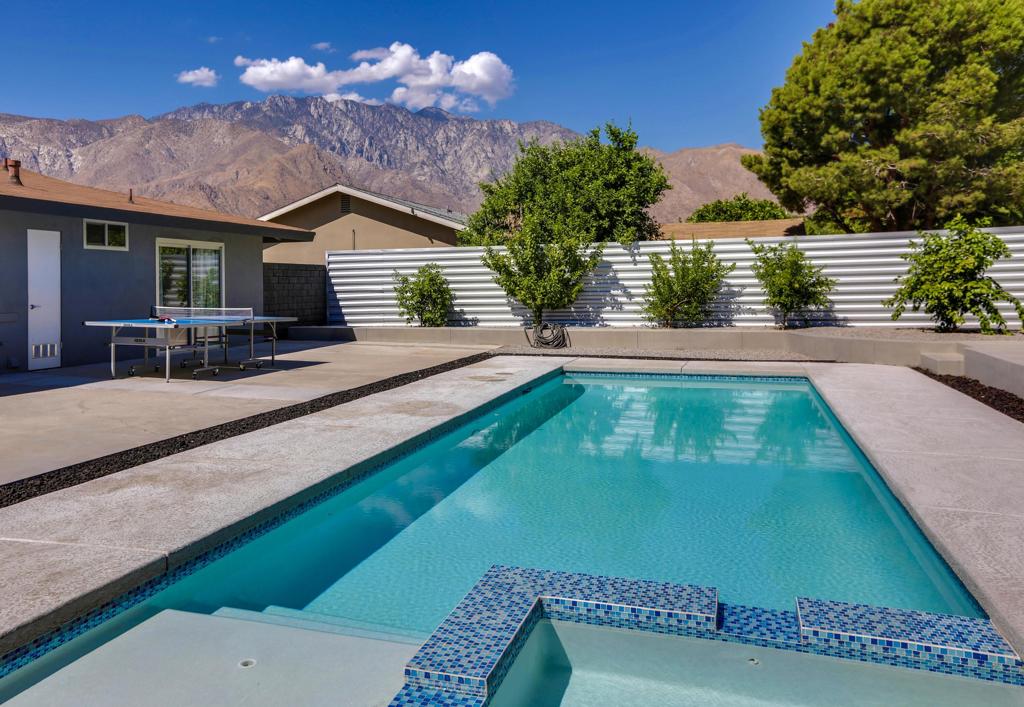 490 E Molino Road