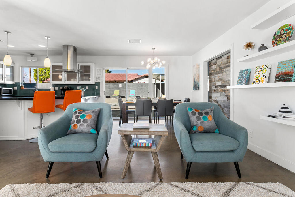 490 E Molino Road