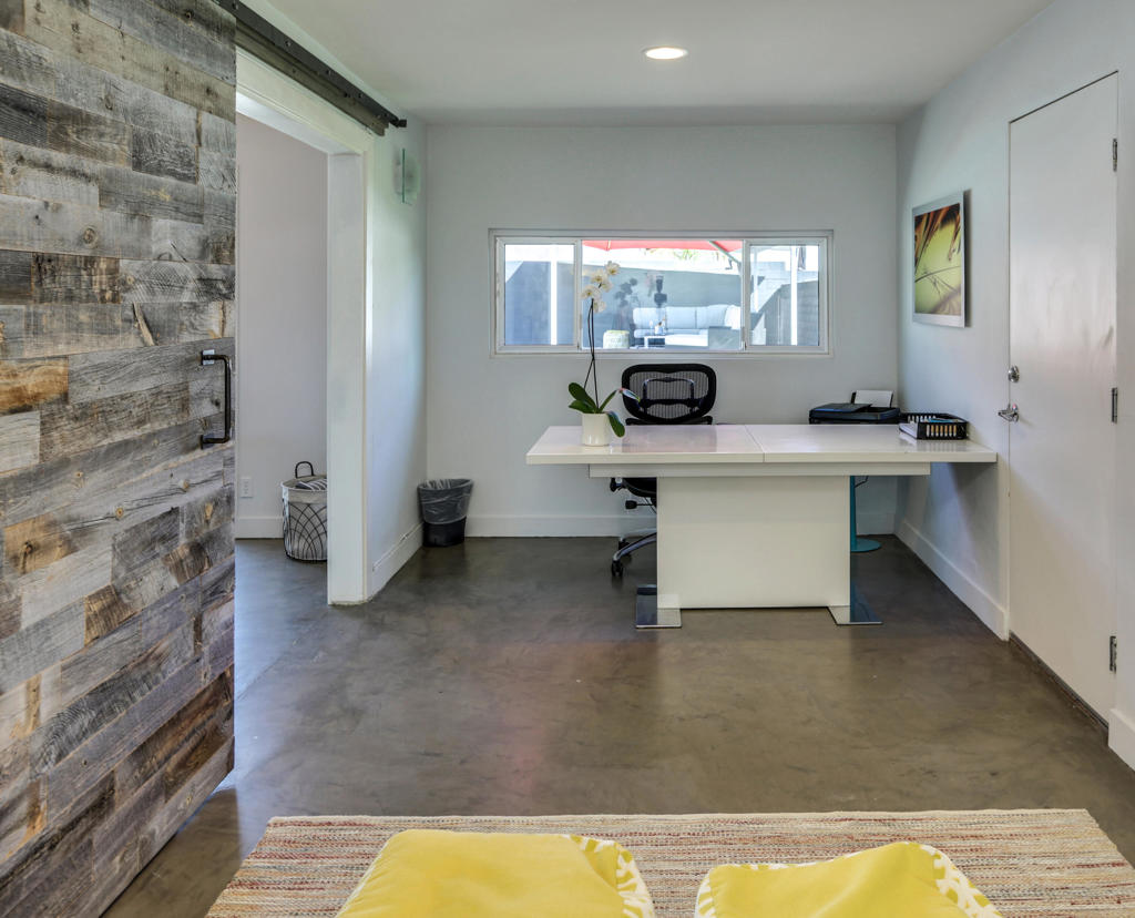 490 E Molino Road