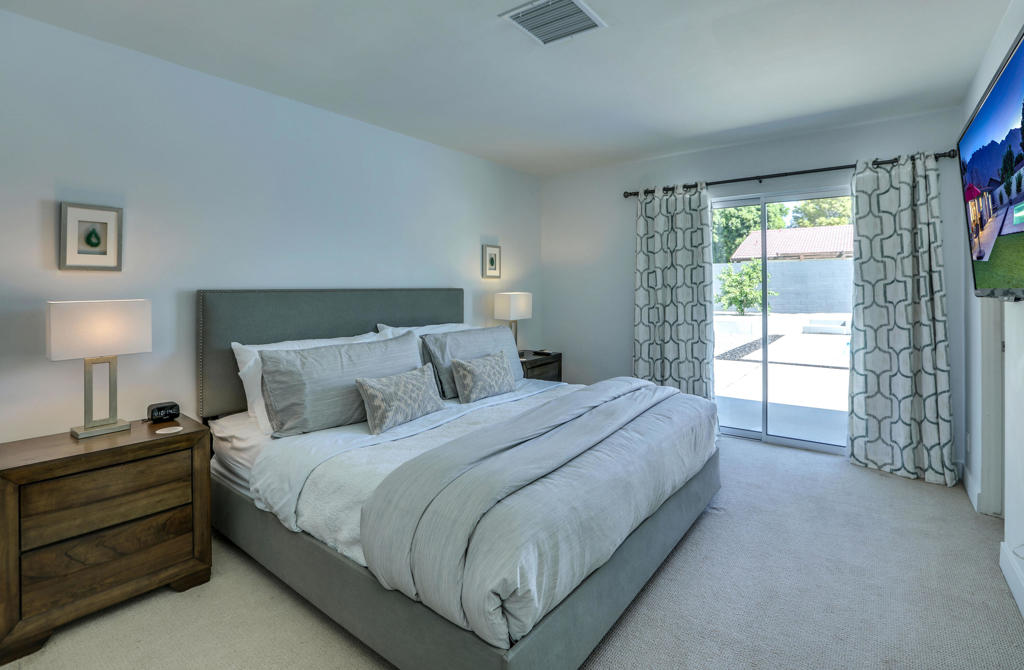 490 E Molino Road