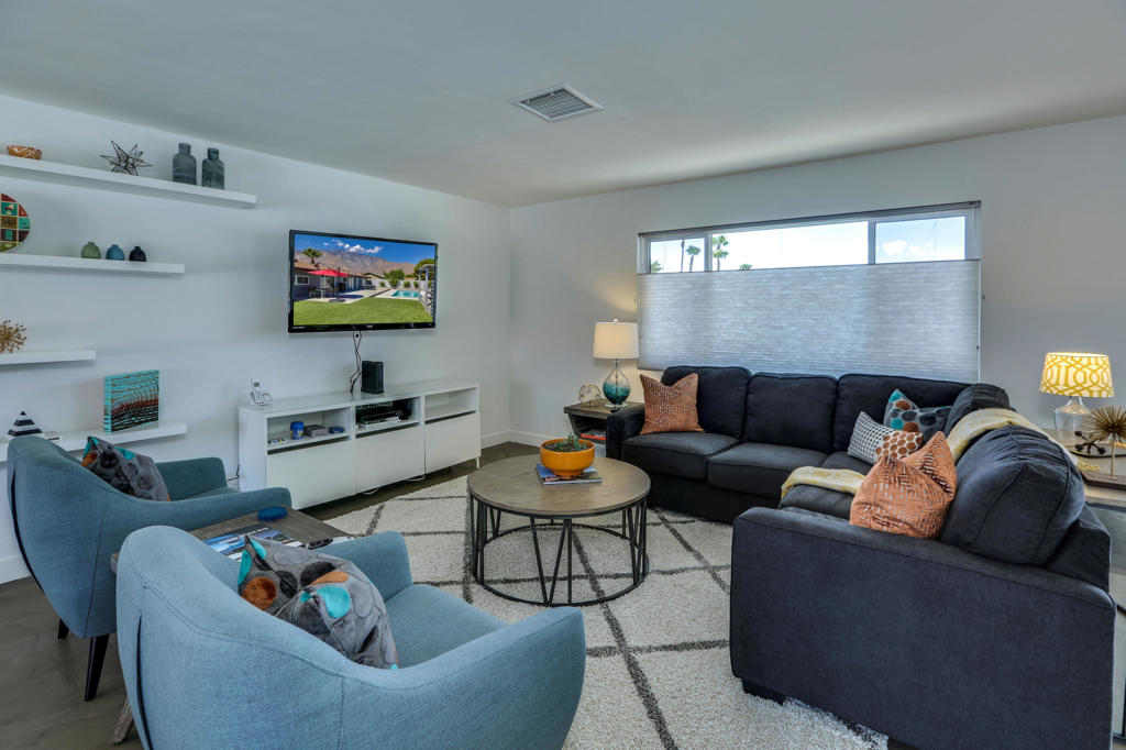 490 E Molino Road