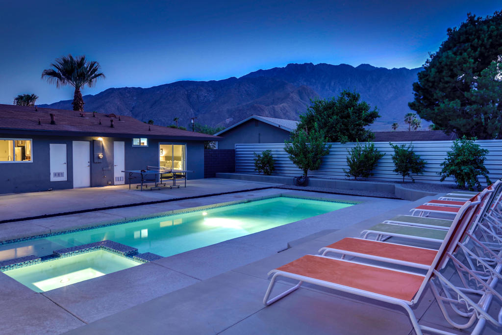 490 E Molino Road