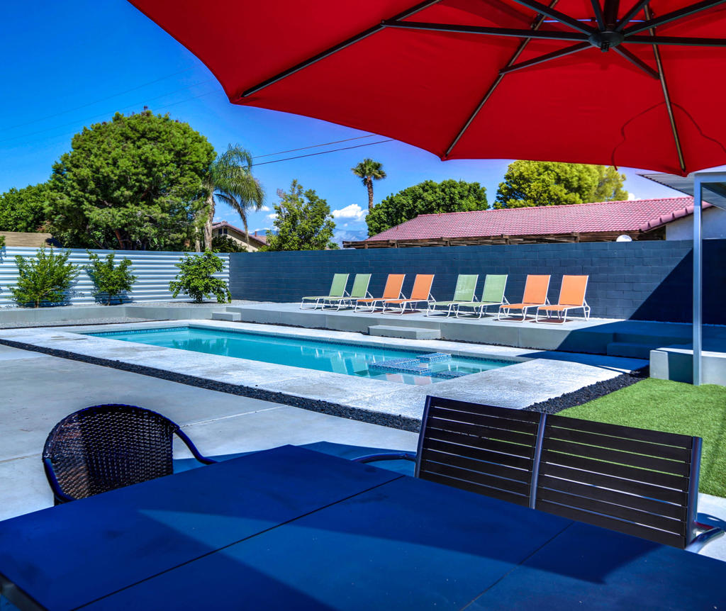 490 E Molino Road