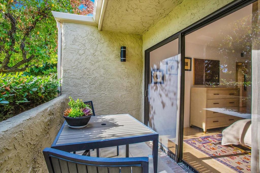 1602 S Cerritos Drive C