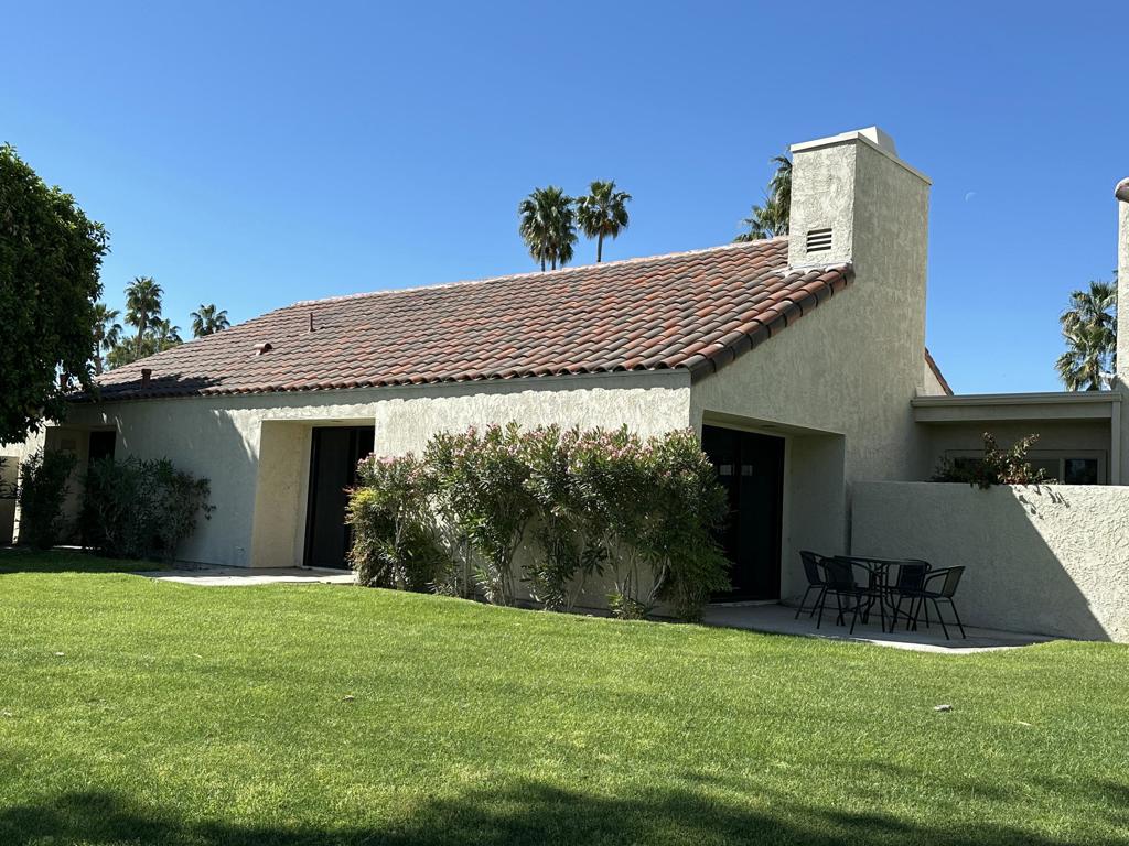 450 Sunningdale Drive
