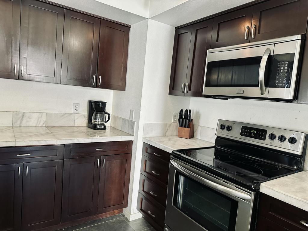450 Sunningdale Drive
