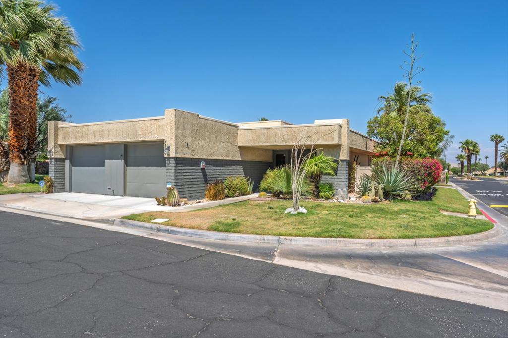 3162 Sunflower Loop N