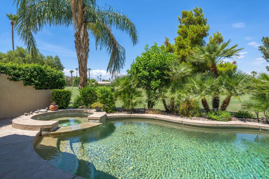 67568 S Laguna Drive