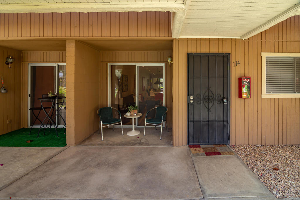 550 N Villa Court 114