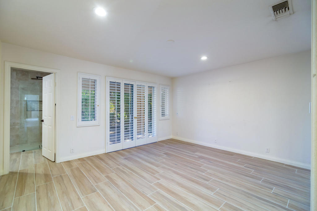 38131 Tandika Trail N