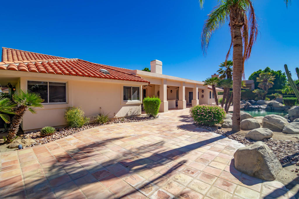 38131 Tandika Trail N