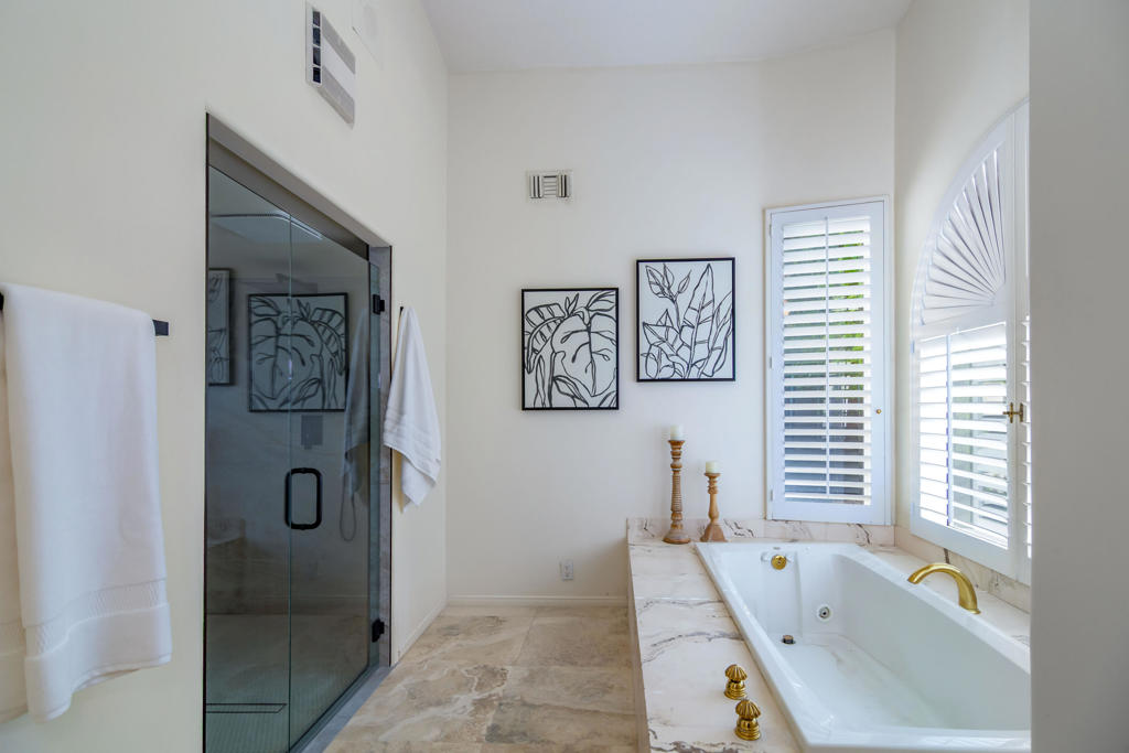 38131 Tandika Trail N