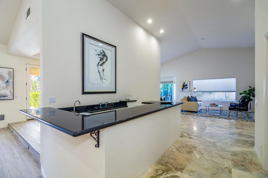 38131 Tandika Trail N