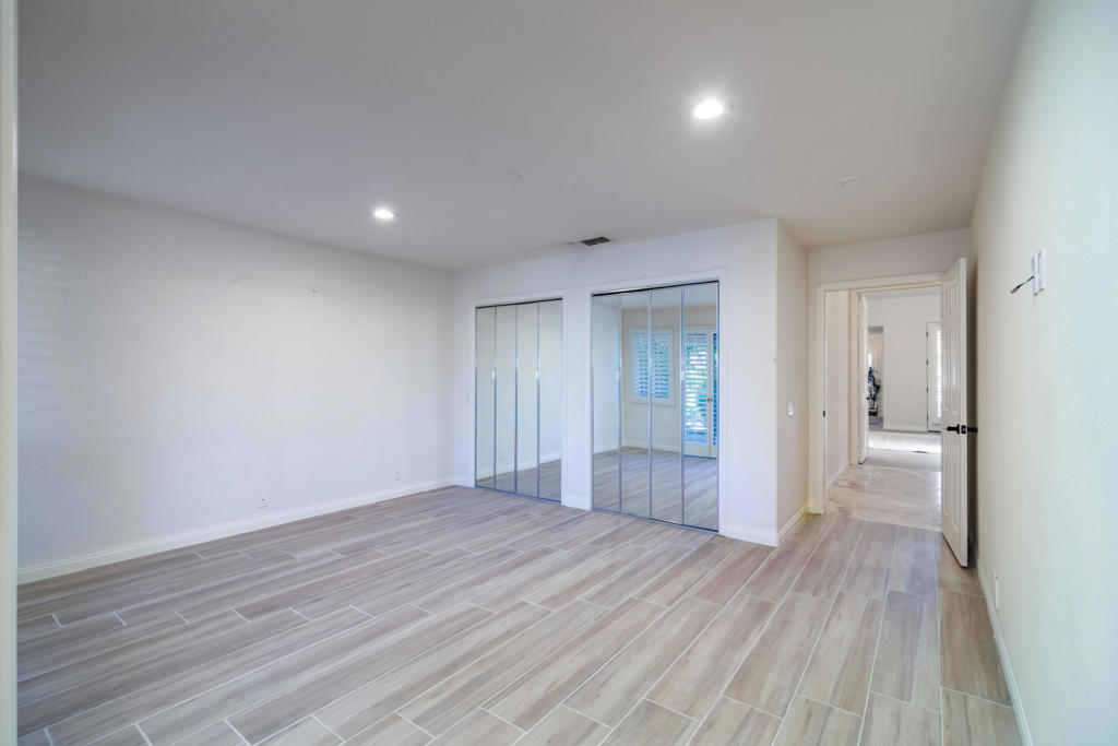 38131 Tandika Trail N