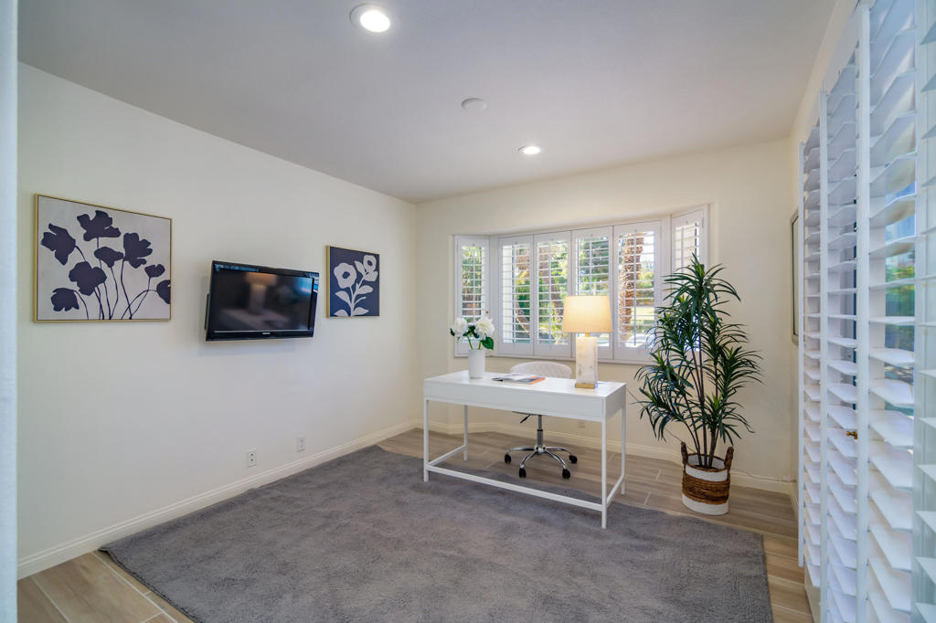 38131 Tandika Trail N