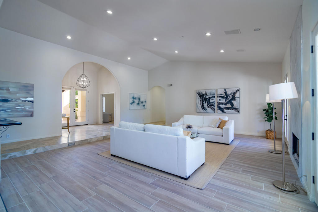 38131 Tandika Trail N