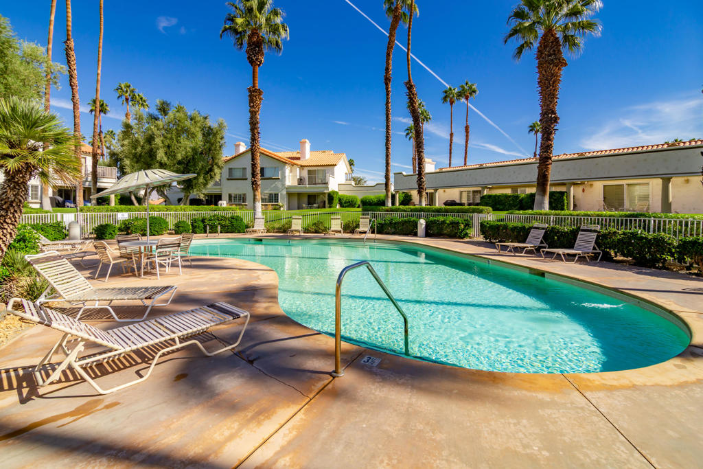 163 Desert Falls Circle