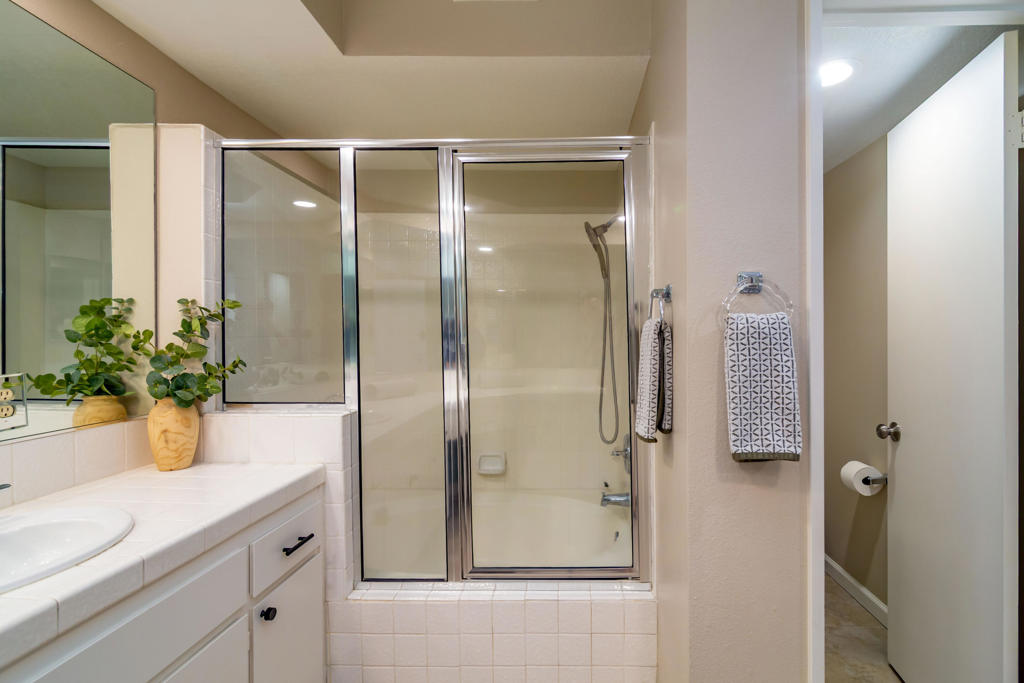 163 Desert Falls Circle