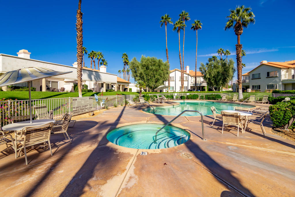 163 Desert Falls Circle