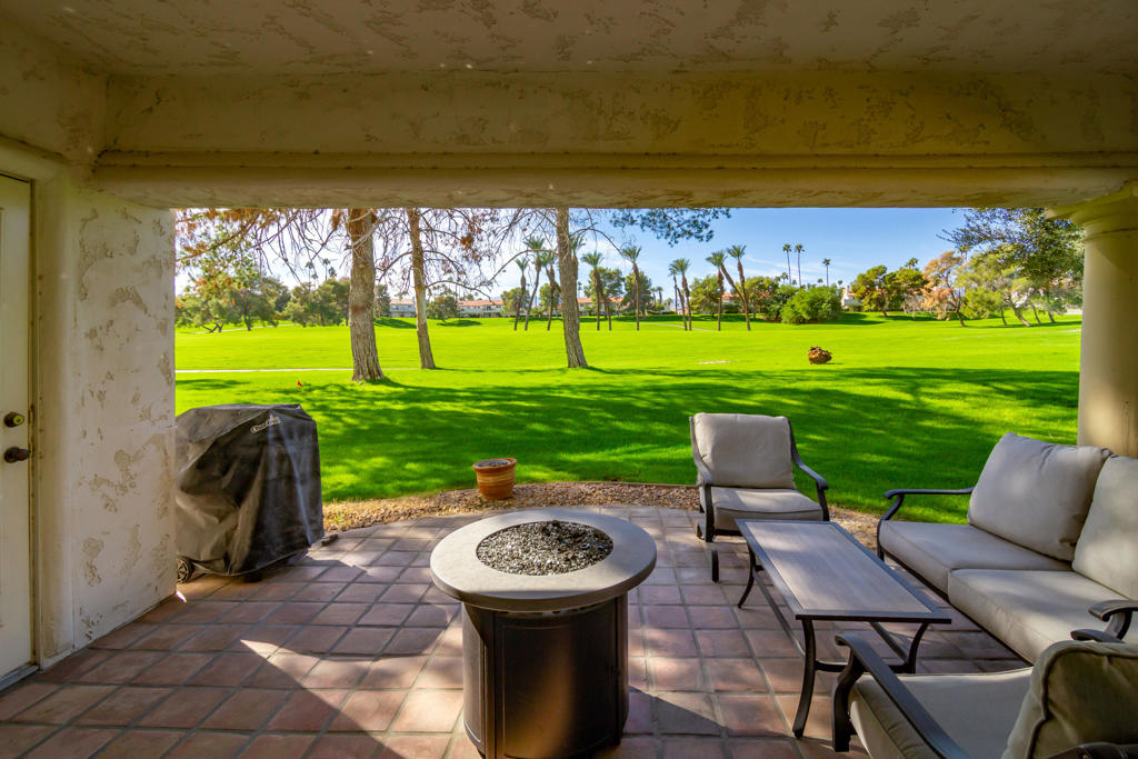 491 Desert Falls Drive N