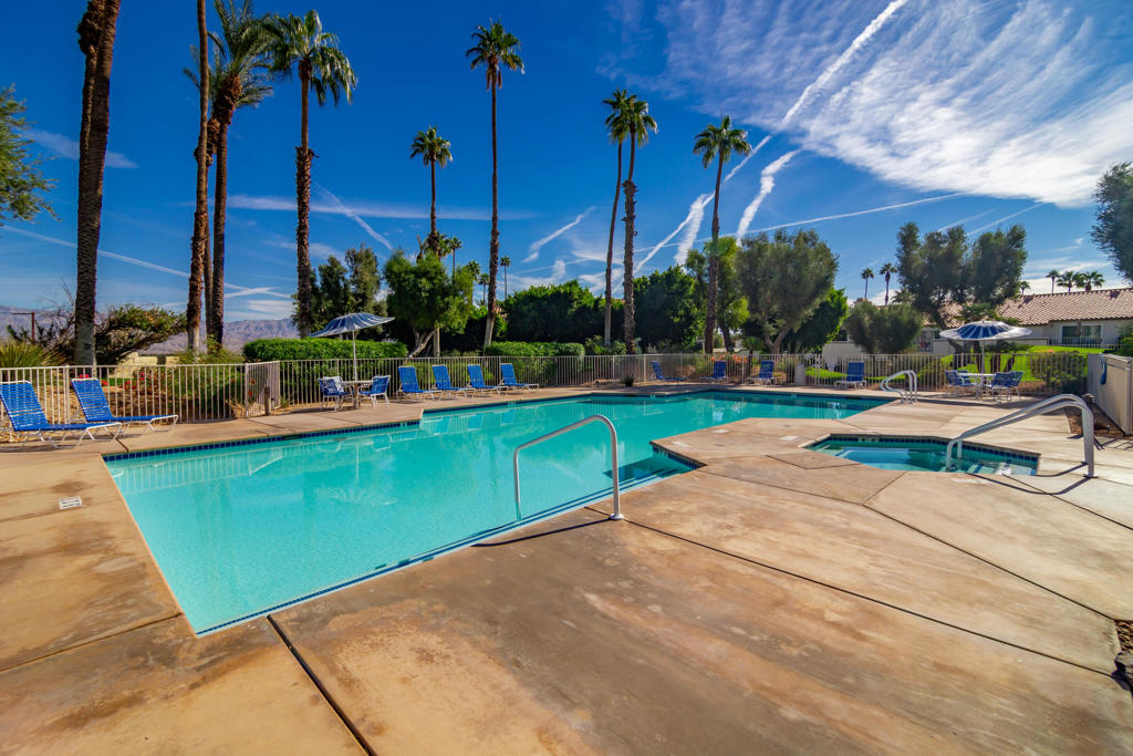 491 Desert Falls Drive N