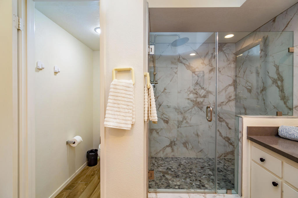 491 Desert Falls Drive N