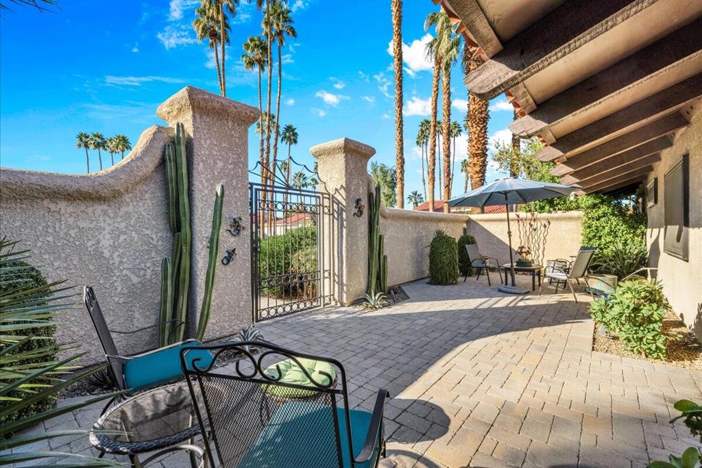 105 Esplanade Street