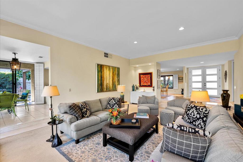 105 Esplanade Street