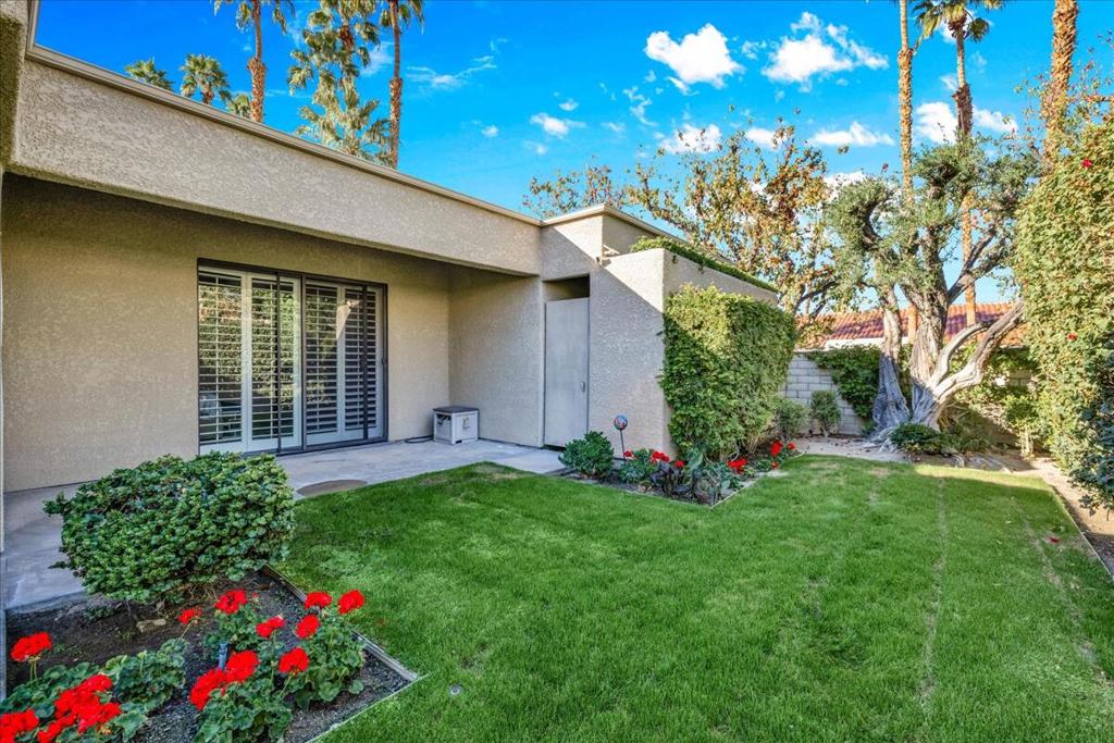 105 Esplanade Street