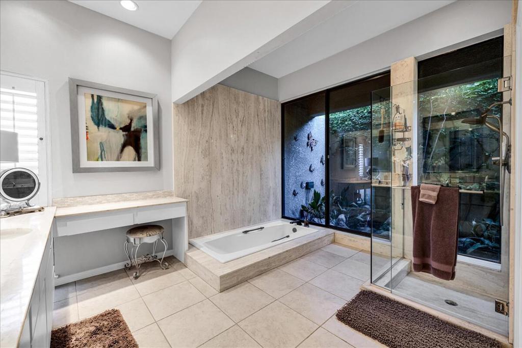 105 Esplanade Street