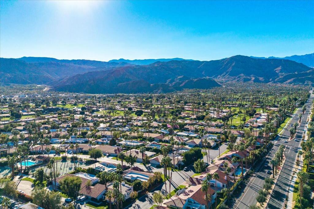 105 Esplanade Street